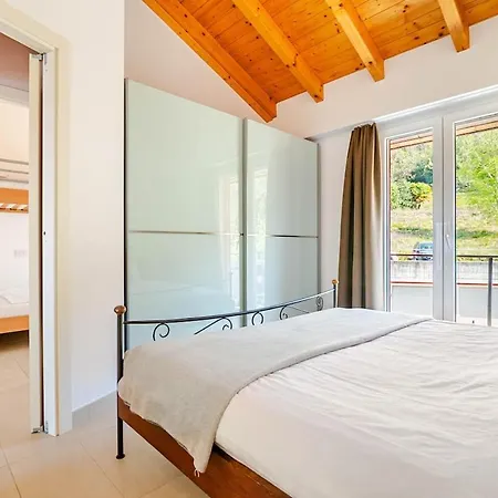 Roggiolo Apartment Luino
